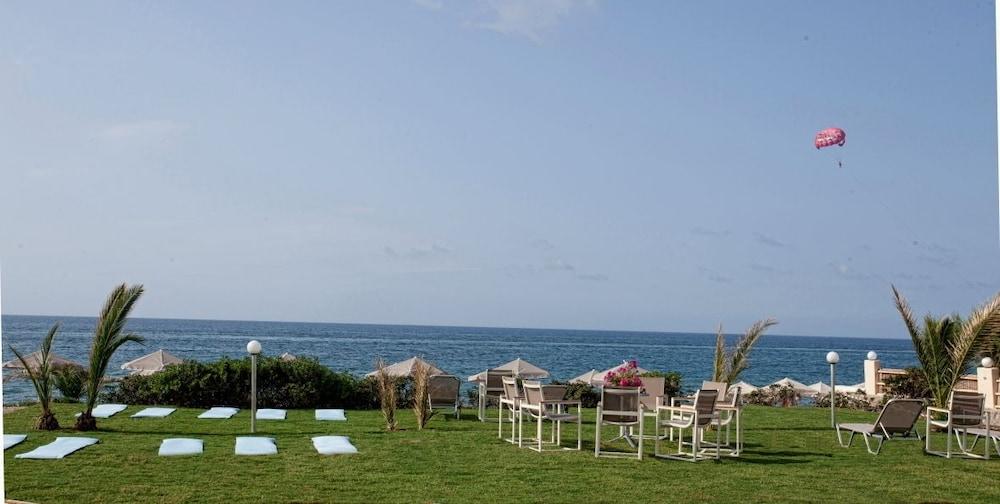 Maravel Star Art Hotel Adelianos Kampos Exterior foto