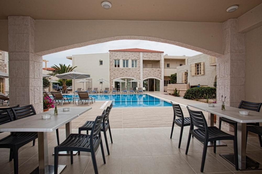 Maravel Star Art Hotel Adelianos Kampos Exterior foto