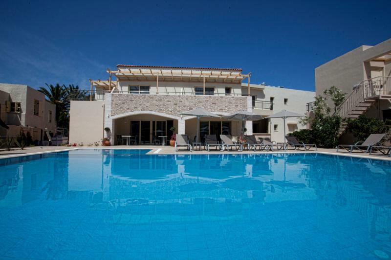Maravel Star Art Hotel Adelianos Kampos Exterior foto